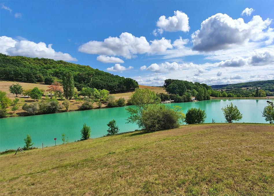 MontcuqDomaine Lapezeアパートメント エクステリア 写真